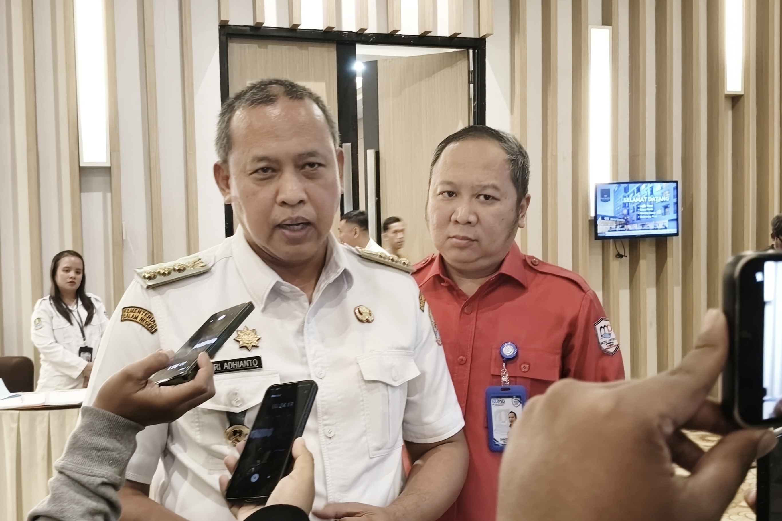 Pemerintah Kota Bekasi Tata Kabel Optik Dengan Ducting