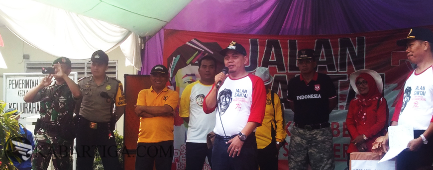 Sambut HUT RI Lewat Perlombaan Jalan Santai Ala Warga Cikiwul