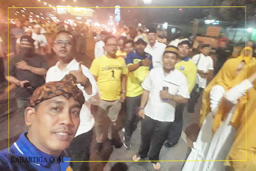 Masyarakat dan ASN Berbaur Sambut Rahmat Effendi di Jalan Ahmad Yani