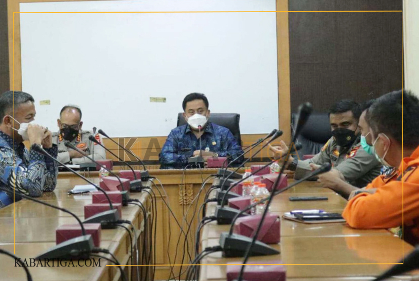 Pemkab Bekasi Bersama Polres Metro Bekasi Gelar Rapat Percepatan Vaksinasi Covid-19