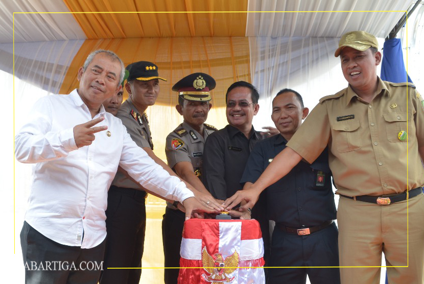 Wali Kota Bekasi dan Kadis Bimarta Resmikan Duplikasi Jembatan Jatiwaringin 