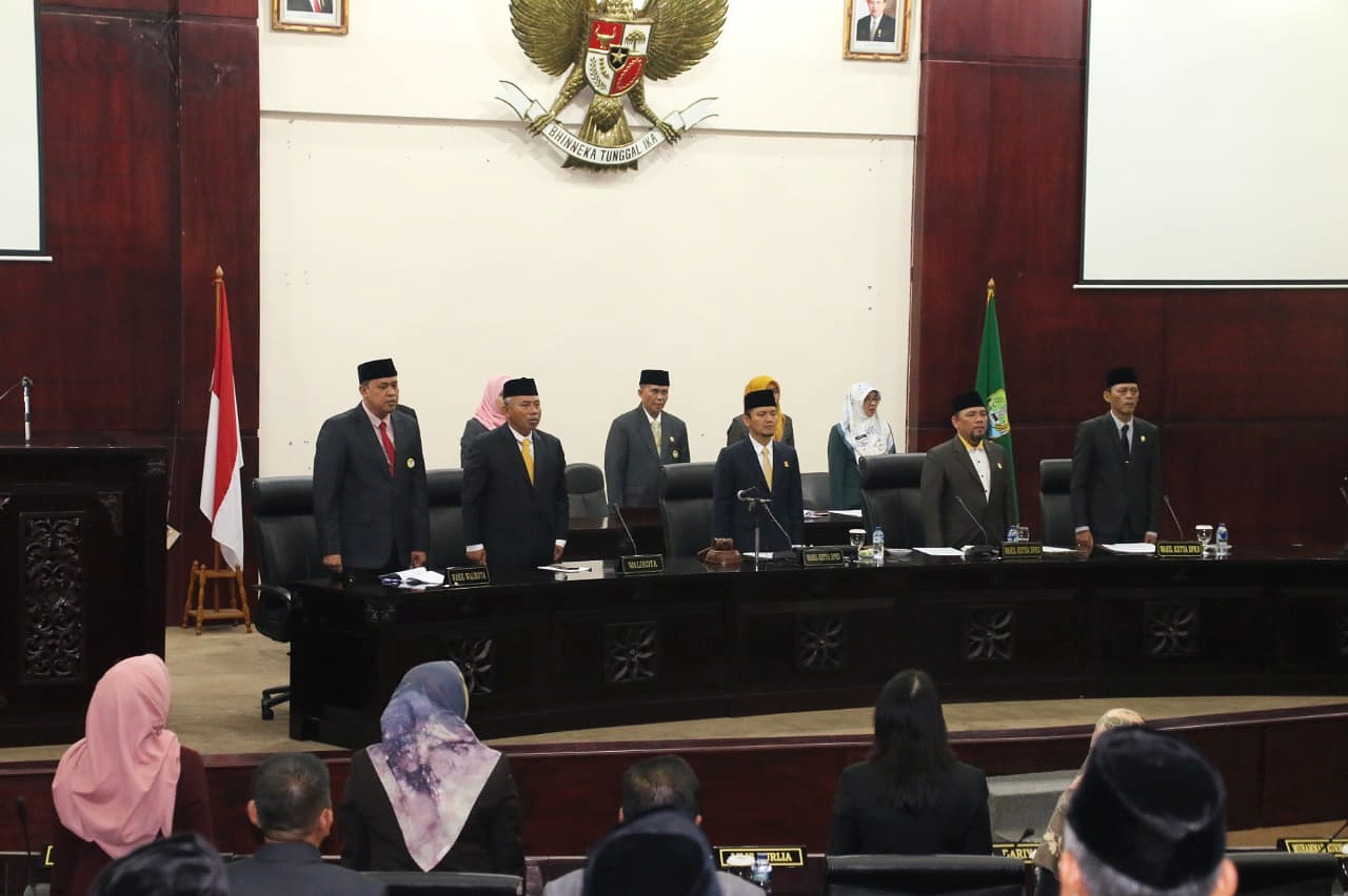 Wali Kota Bekasi Minta Rakyat Yang Menjawab Soal KS NIK